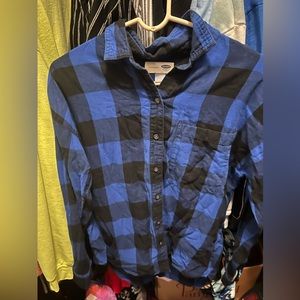 🎂Black and blue or white and gold?